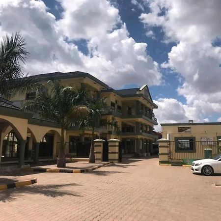 The Prince Charles Hotel Lusaka Eksteriør billede