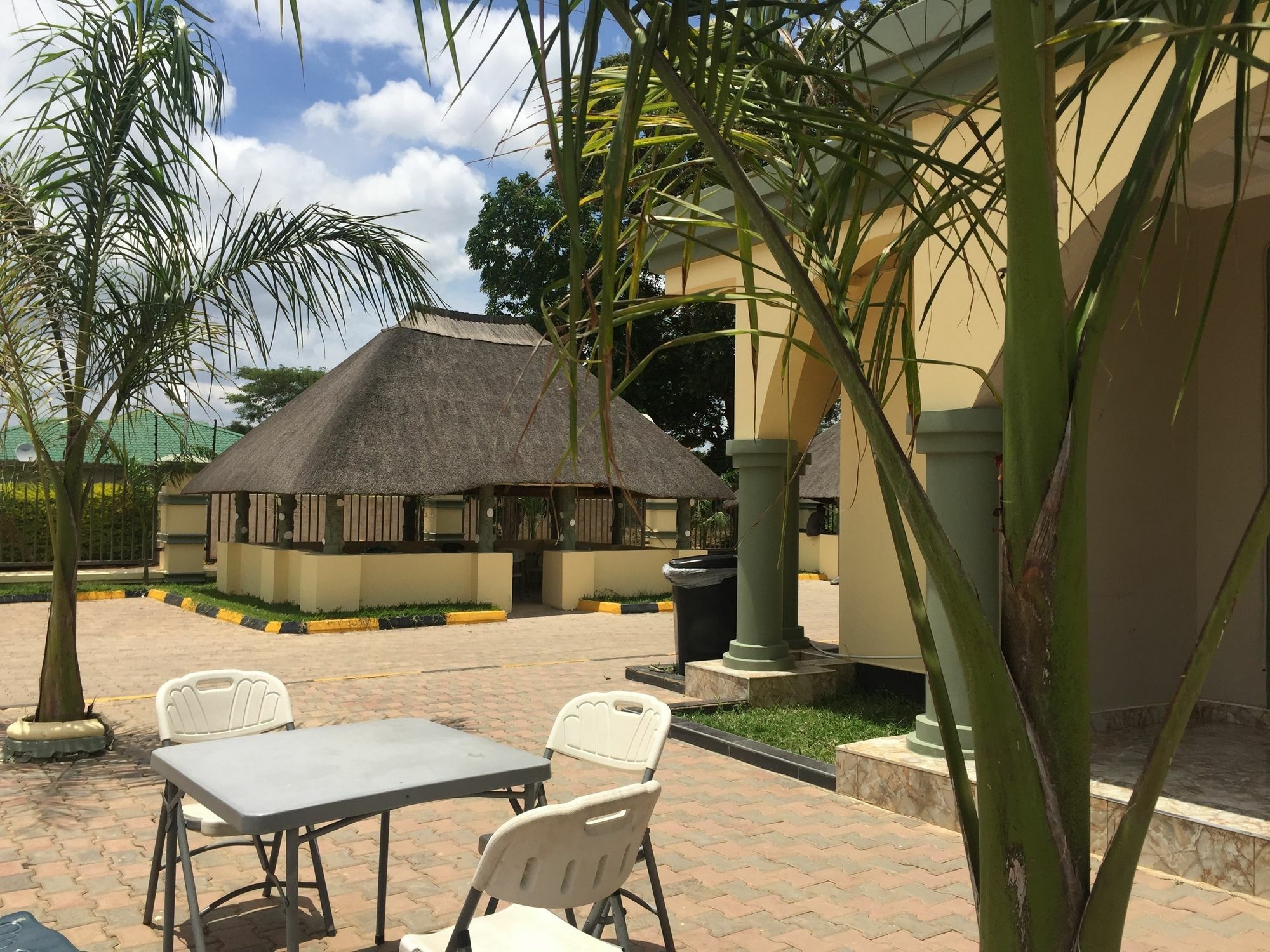 The Prince Charles Hotel Lusaka Eksteriør billede