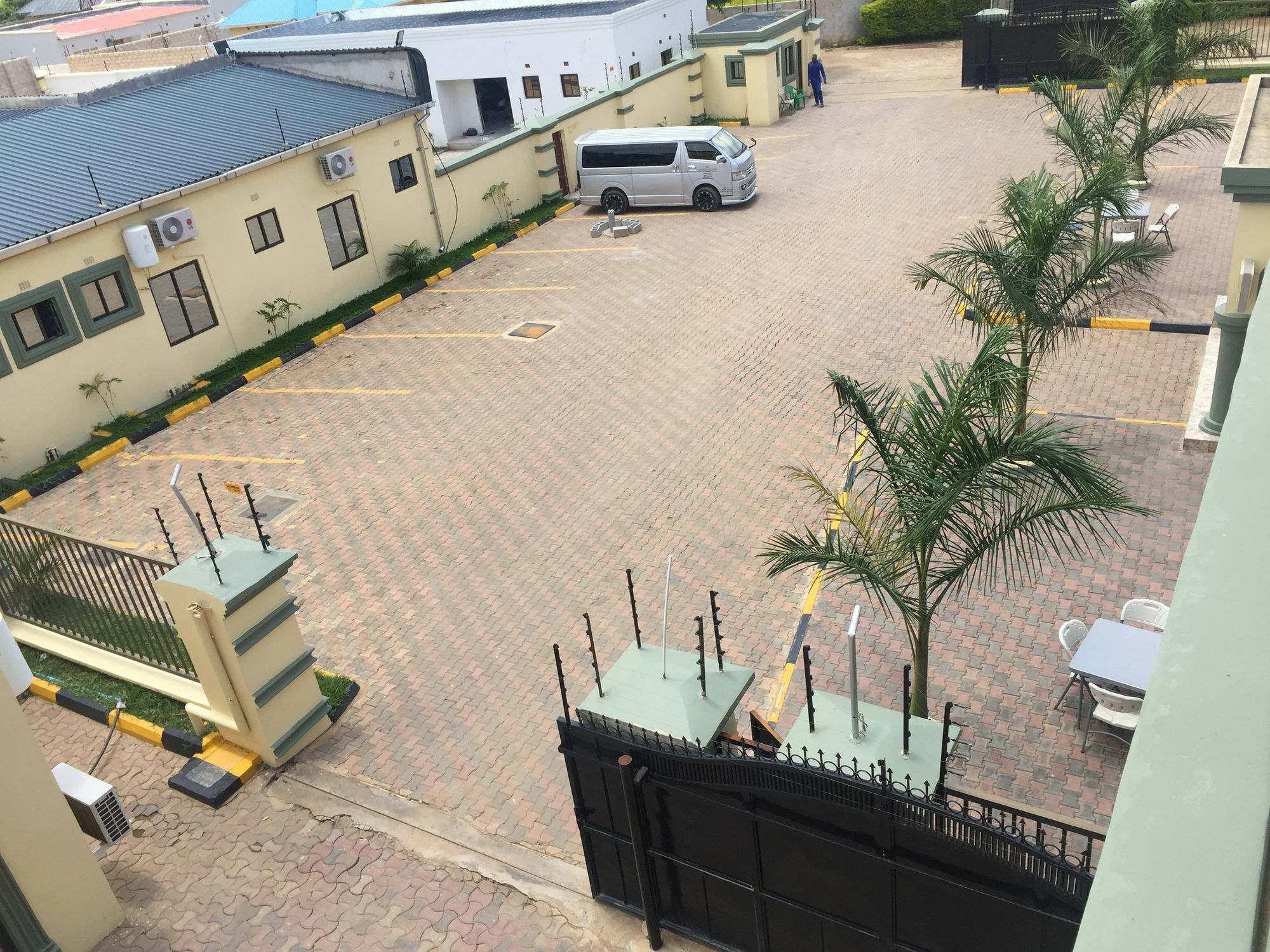 The Prince Charles Hotel Lusaka Eksteriør billede